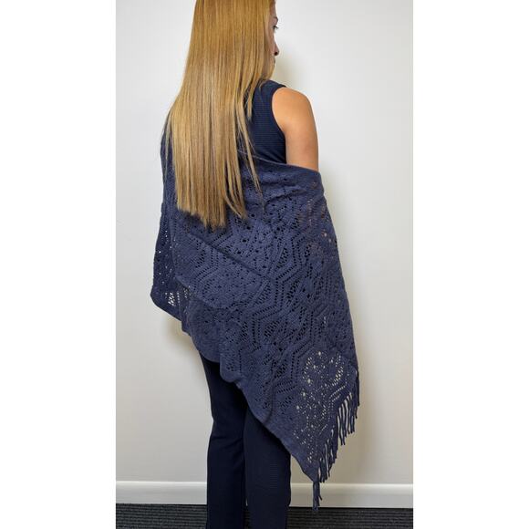 Navy blue open-knit poncho - Picture 3 of 3